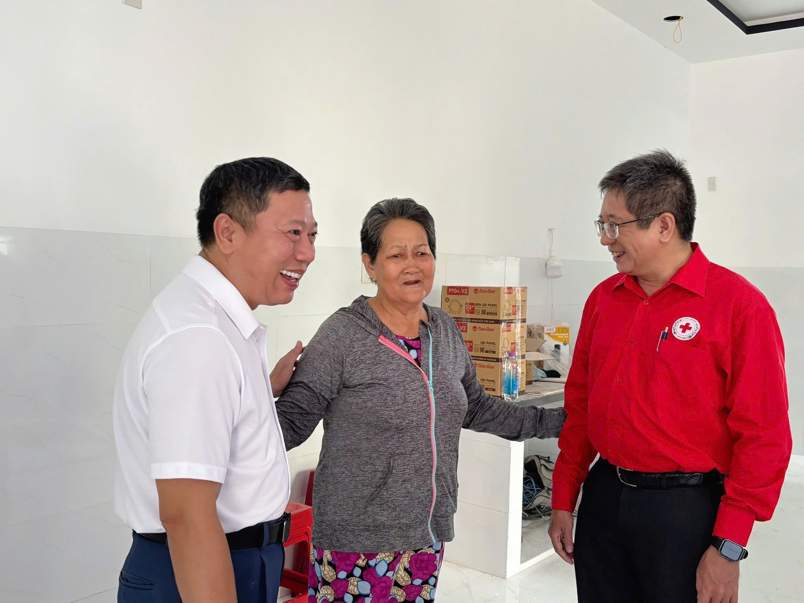 5 CĂN NHÀ TÌNH NGHĨA - 5 MÁI ẤM YÊU THƯƠNG TỪ SẺ CHIA